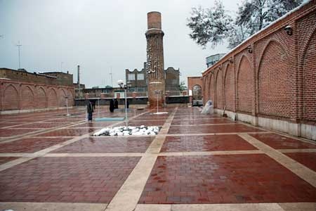 مقبره شمس تبریزی
