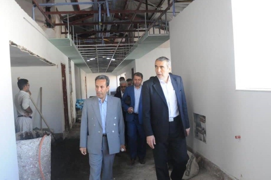 بازدید دکتر رستگاری مدیر کل برنامه بودجه و تشکیلات وزارت علوم تحقیقات و فناوری و هیات رئیسه دانشگاه ارومیه از دانشکده معماری، شهرسازی و هنر