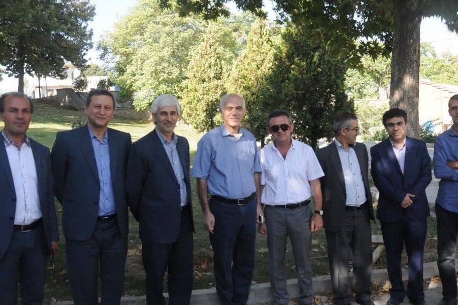 بازدید کتر رستگاری مدیر کل برنامه بودجه و تشکیلات وزارت علوم تحقیقات و فناوری و هیات رئیسه دانشگاه ارومیه از دانشکده معماری، شهرسازی و هنر
