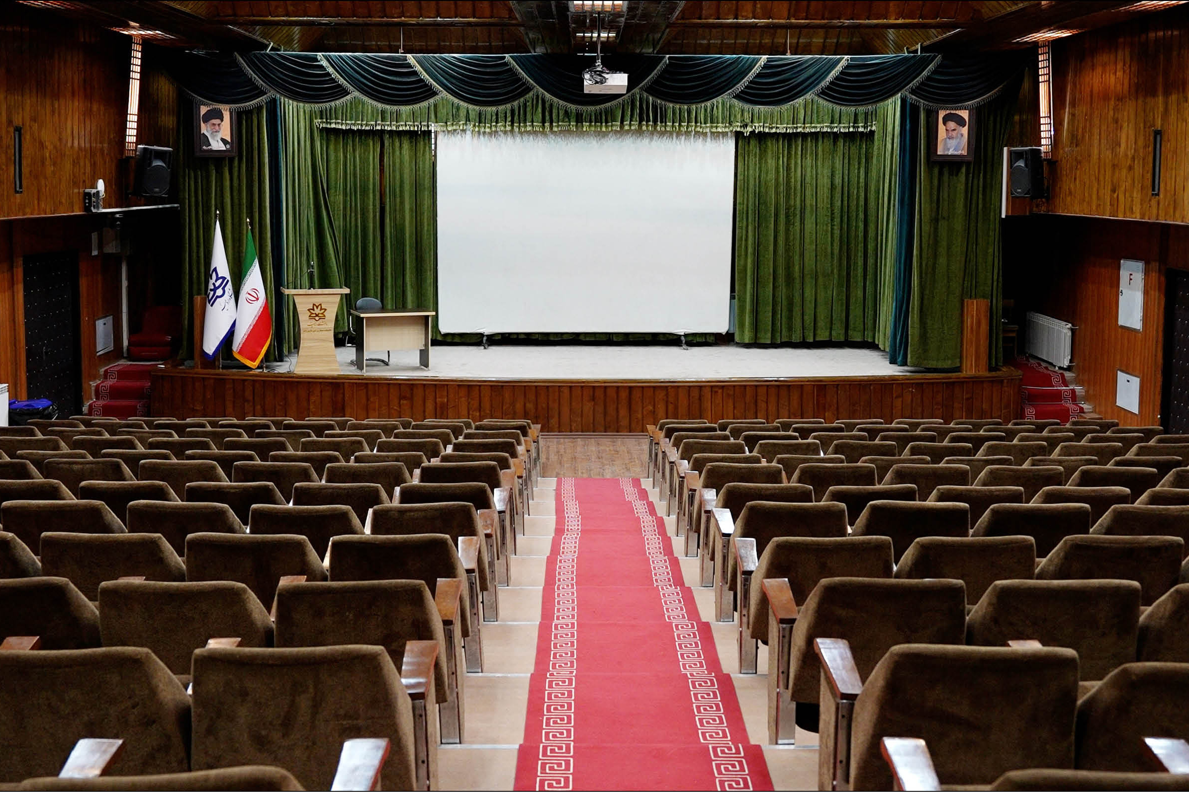 اسلایدر دانشکده هنر