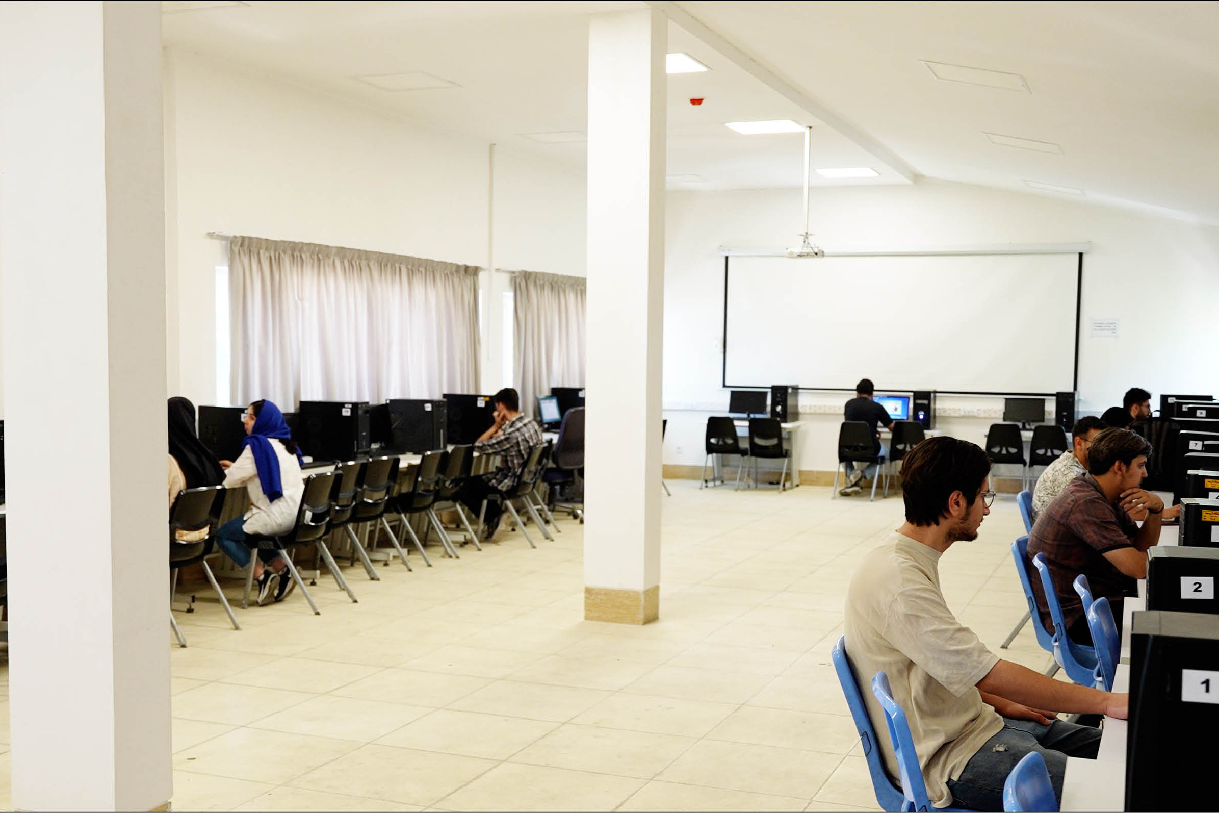 اسلایدر دانشکده هنر