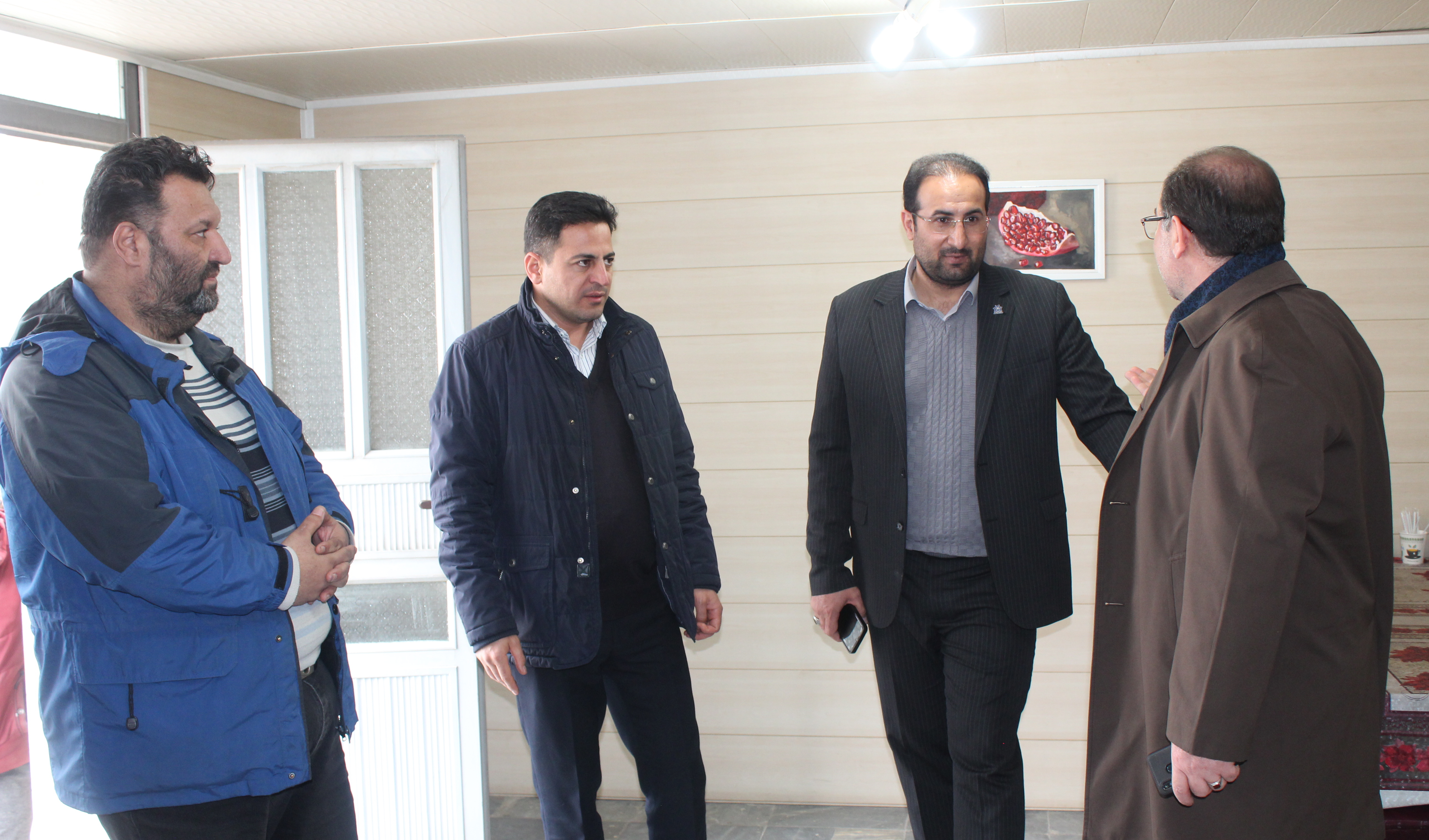 گزارش تصویری بازدید ریاست محترم دانشکده بهمراه جناب آقای دکتر خیرفام، مدیر محترم امور دانشجویی از وضعیت رستوران دانشکده