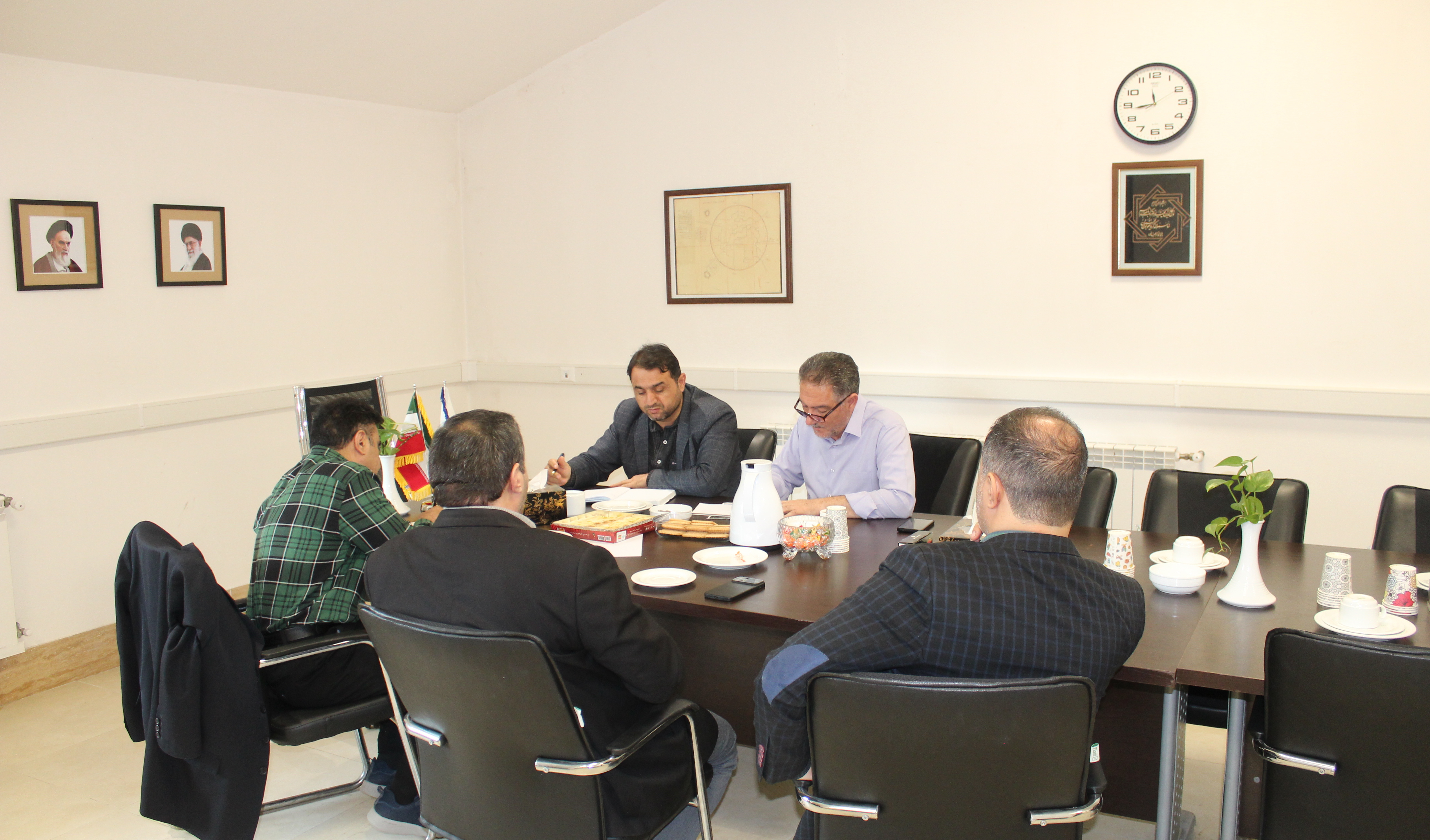 برنامه‌ریزی جهت برگزاری نشست تخصصی پدافند غیرعامل و تاب‌آوری شهری با رویکرد مهندسی