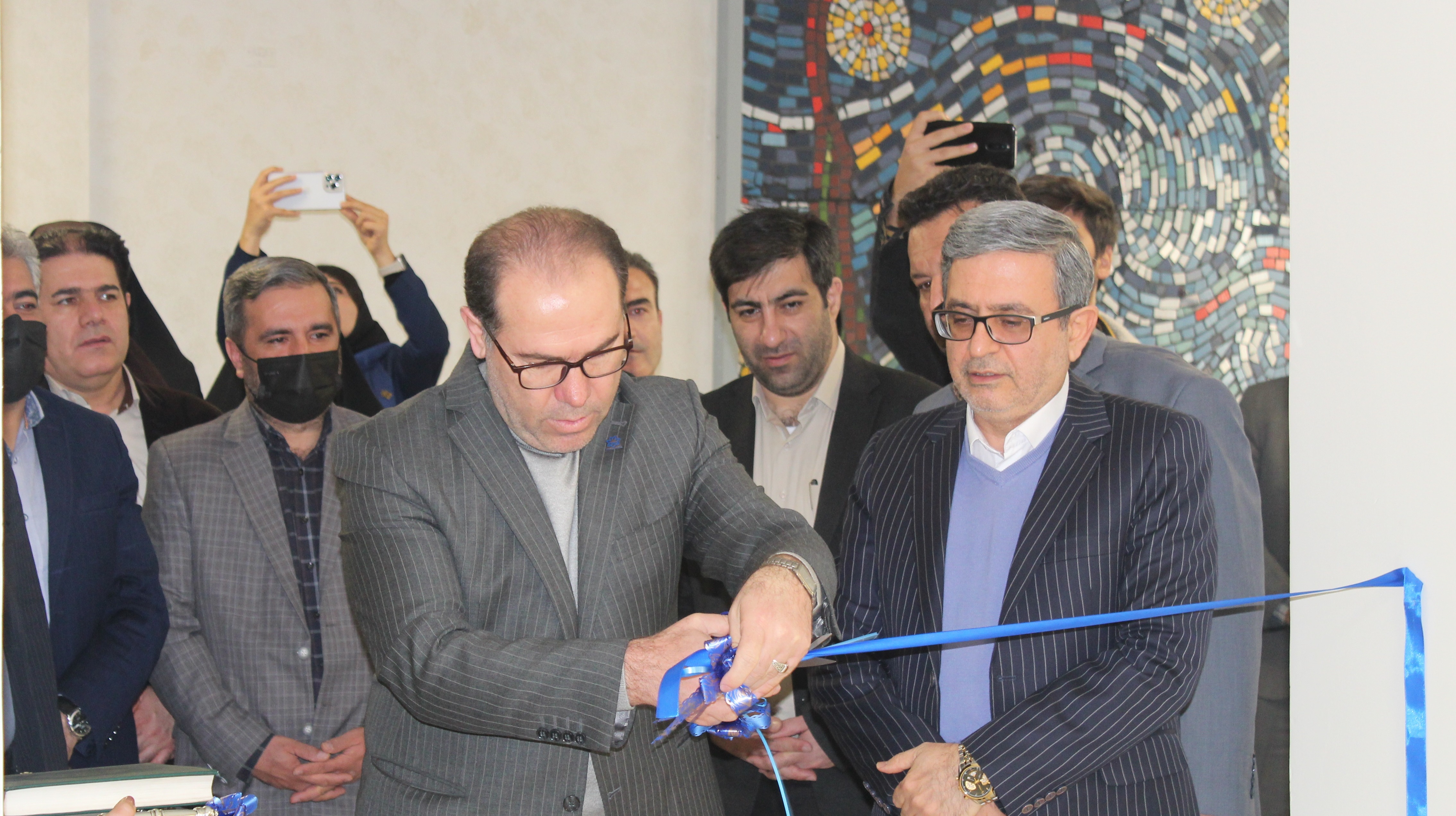 افتتاح نمایشگاه جشنواره منطقه ای عکس دانشجویی «قاب ازلی» و تجلیل از نفرات برتر در دانشگاه ارومیه