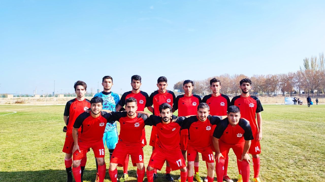 کسب مقام نائب قهرمانی تیم فوتبال دانشکده معماری، شهرسازی و هنر در مسابقات پاییزه دانشجویی 1402